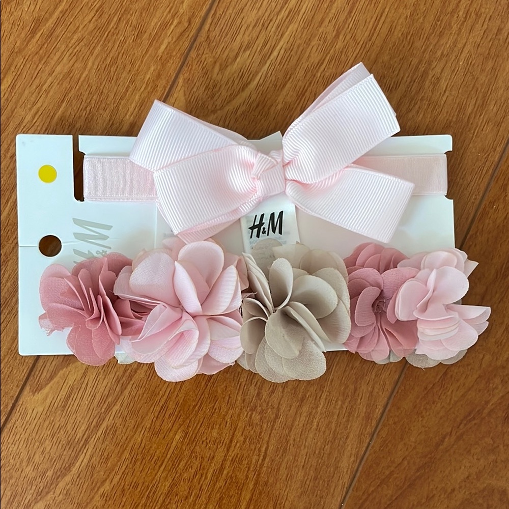 H&M Pink and Cream Kids Hair Accessories Set